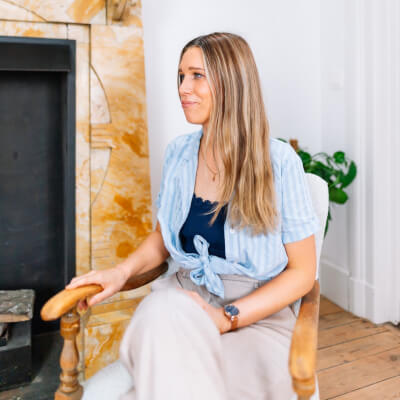 Laura Van Sanden